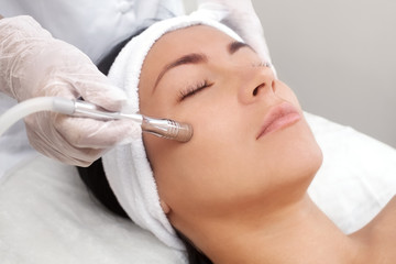 " Tratamiento facial acné- Amanos Castro Urdiales"